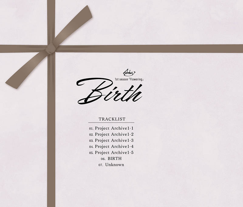 Anthosの1stアルバム『華Doll*1st season ～Flowering～1巻 「Birth」』　ジャケット　画像